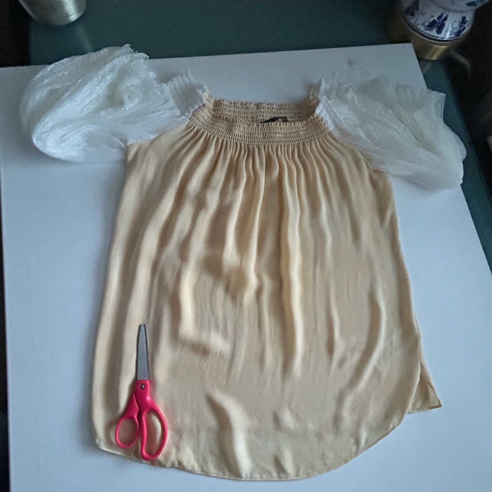 Kobi Halperin Veruka Blouse Silk Sheer Sleeve Off the Shoulder Cream White Med - Picture 12 of 14